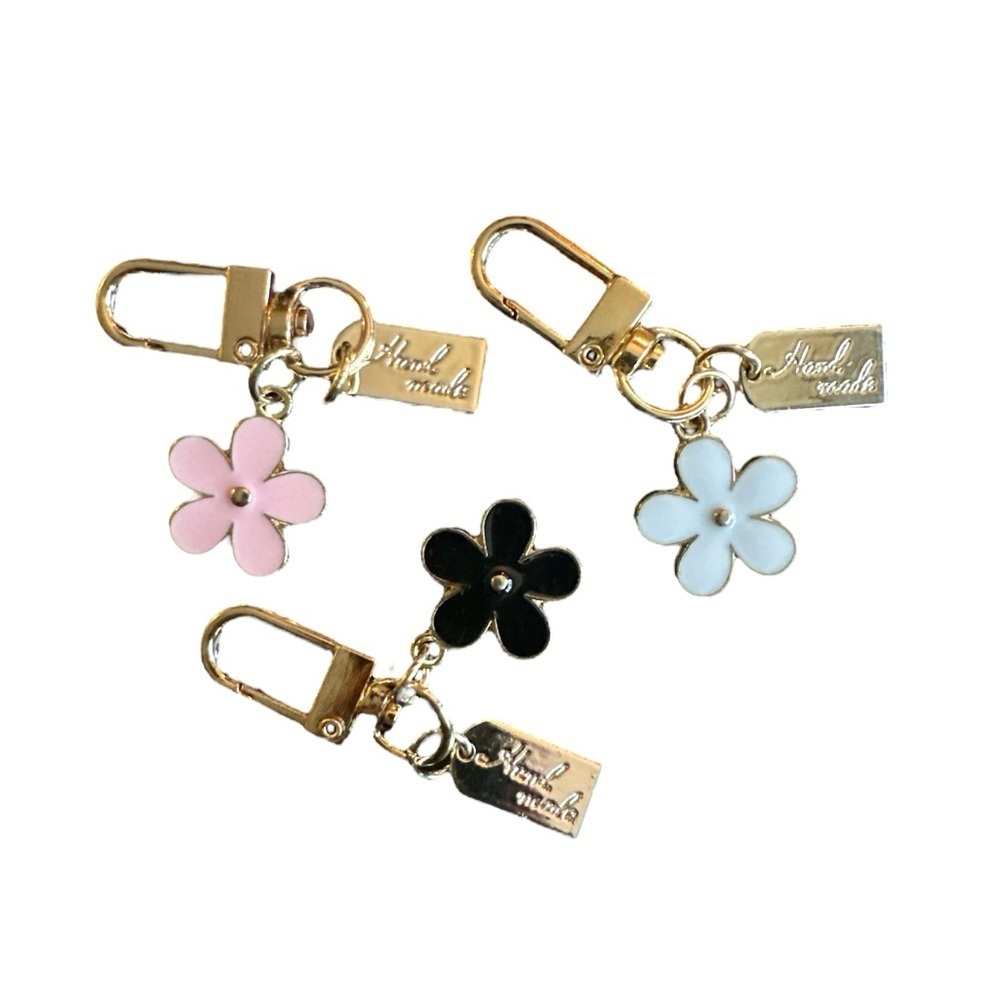 NWT Pink Flower Keychain​​​ - Picture 2 of 3